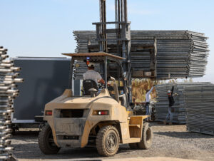 Loading Fence